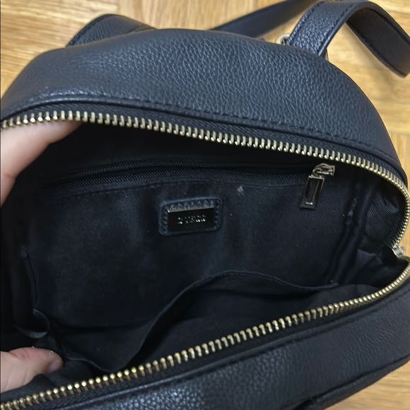GUESS Black Crossbody Bag OR backpack - Picture 2 of 3